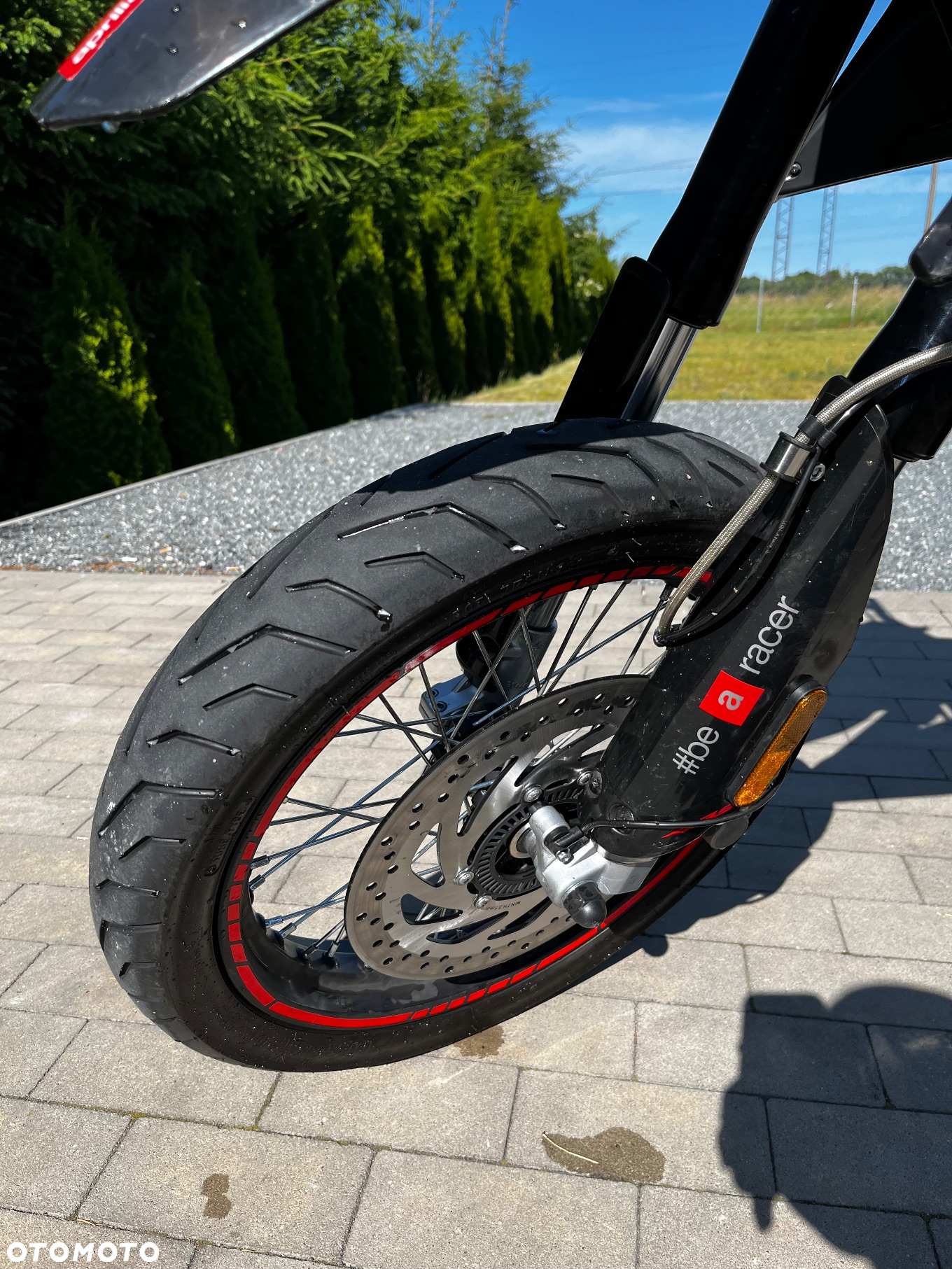 Aprilia SX - 12