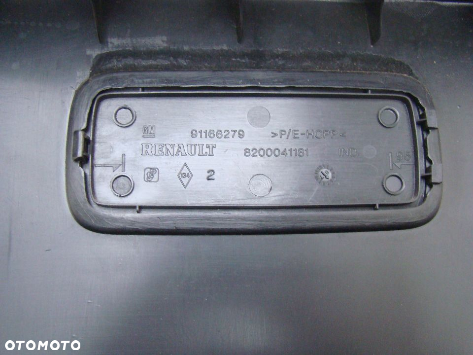 Schodek prawy podest osłona stopnia plastik Opel Vivaro Renault Trafic EU - 8