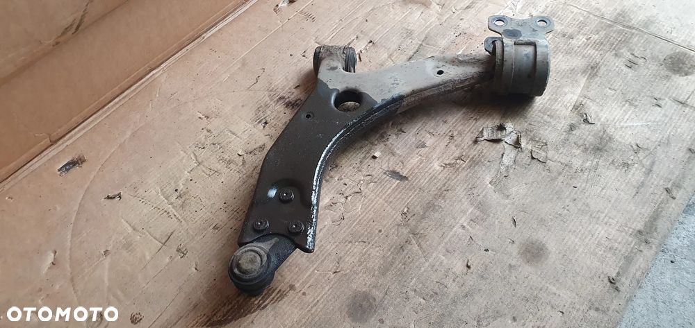 Wahacz prawy przód przedni Ford Kuga MK1 - 5