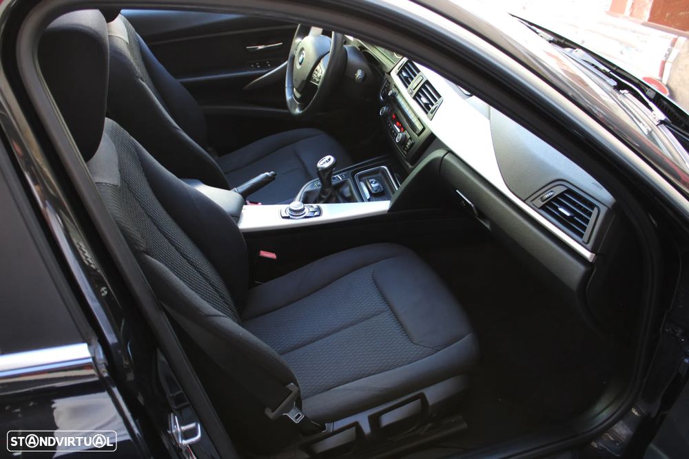 BMW 318 d DPF - 30