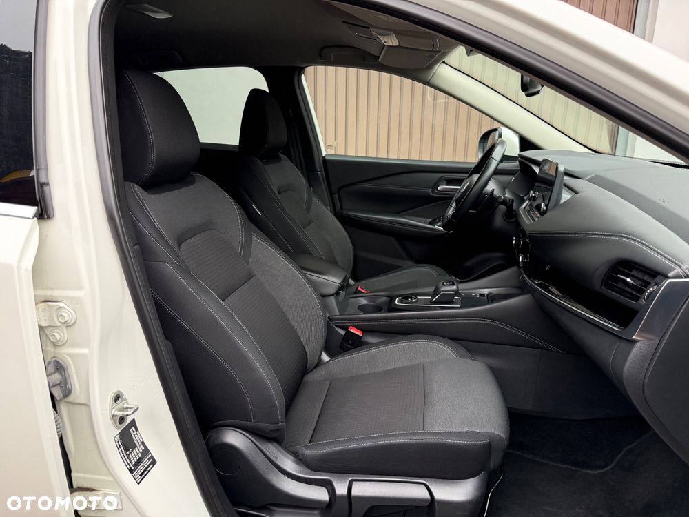 Nissan Qashqai 1.3 DIG-T N-Connecta DCT - 11