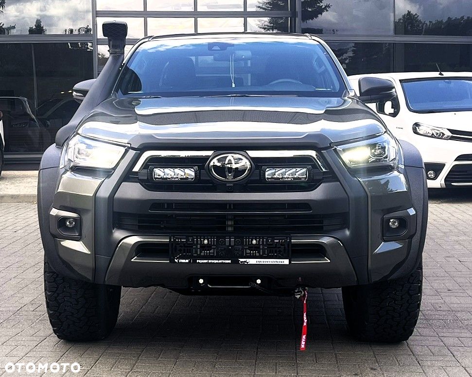 Toyota Hilux - 9