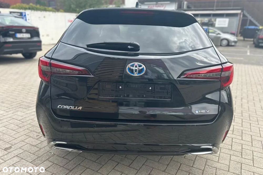 Toyota Corolla 2.0 Hybrid Style - 9