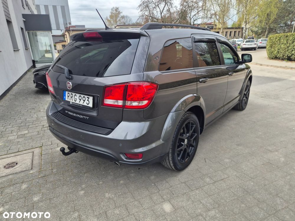 Fiat Freemont 2.0 Multijet Black Code AWD - 6