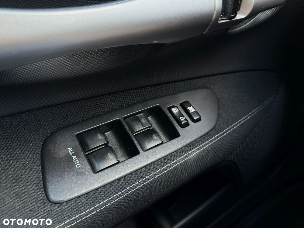 Toyota Auris 1.8 VVT-i Automatik Comfort - 16