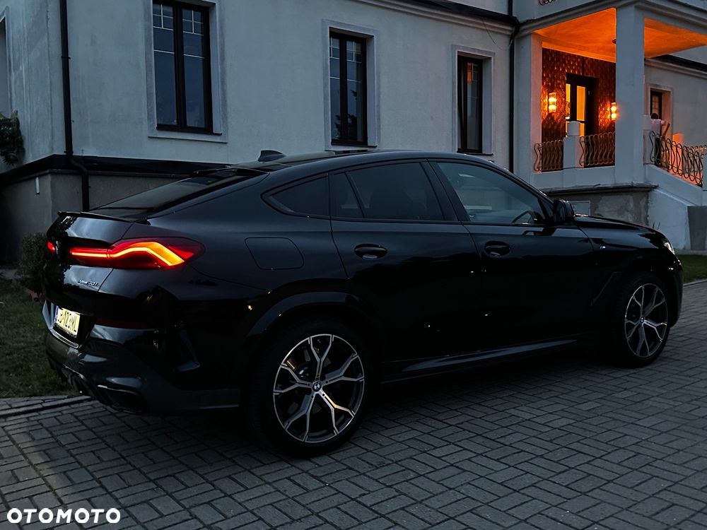 BMW X6 - 16