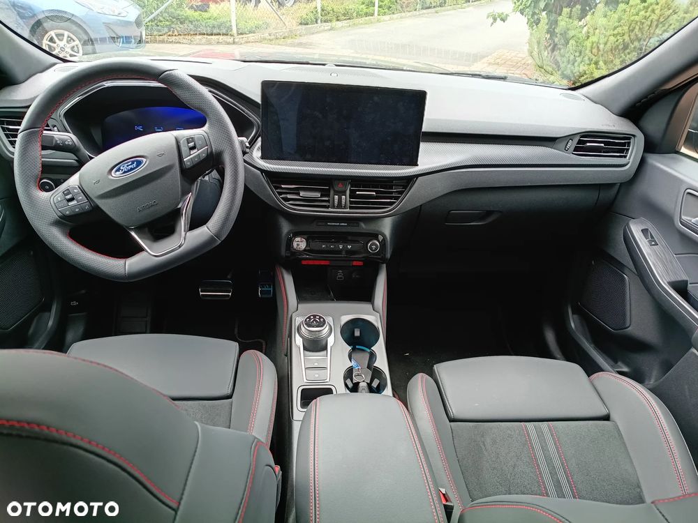 Ford Kuga 2.5P PHEV FWD ST-Line X - 20