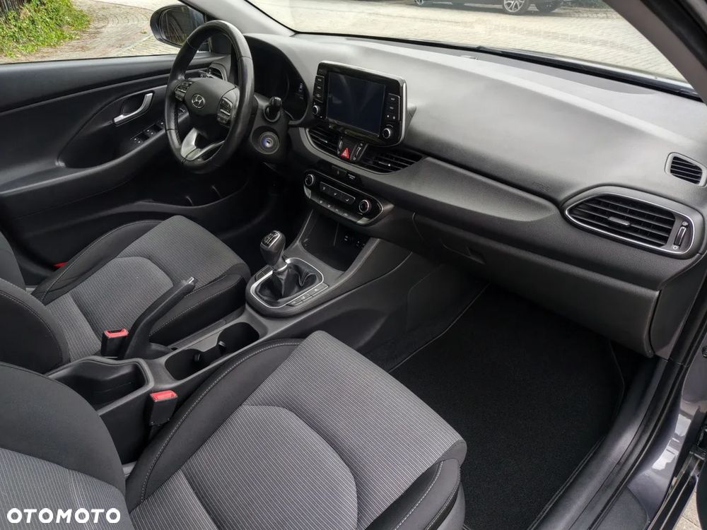 Hyundai i30 i30cw 1.4 Advantage - 8