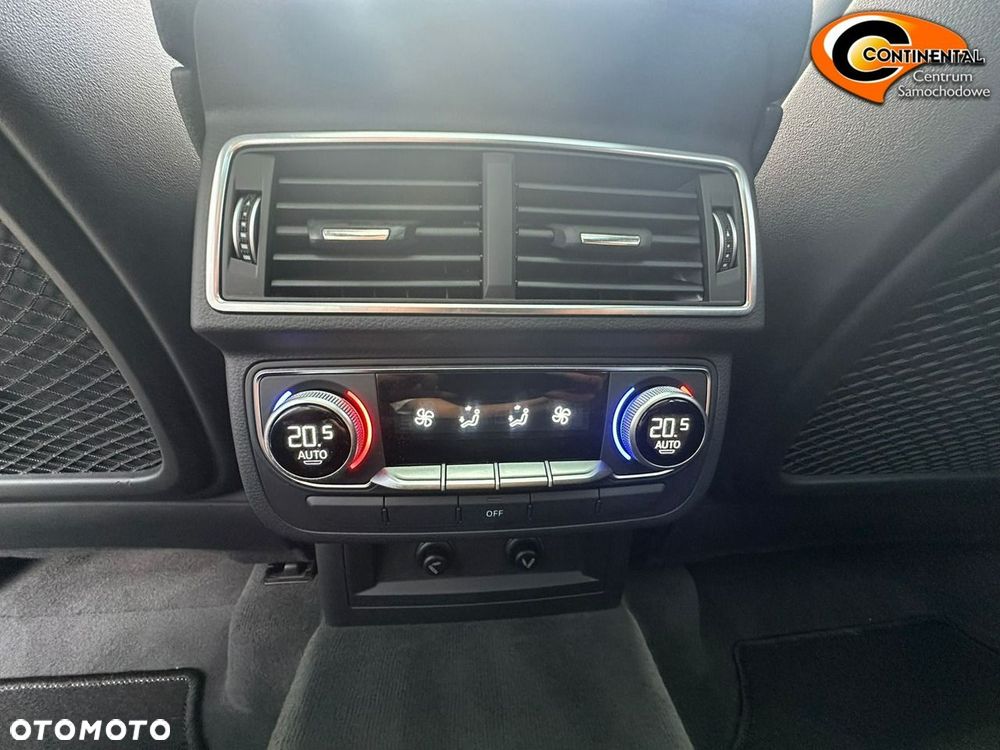 Audi Q7 - 11