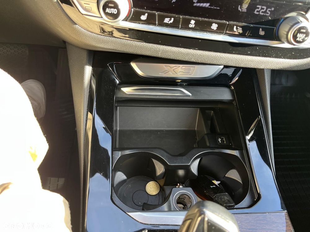 BMW X3 - 33