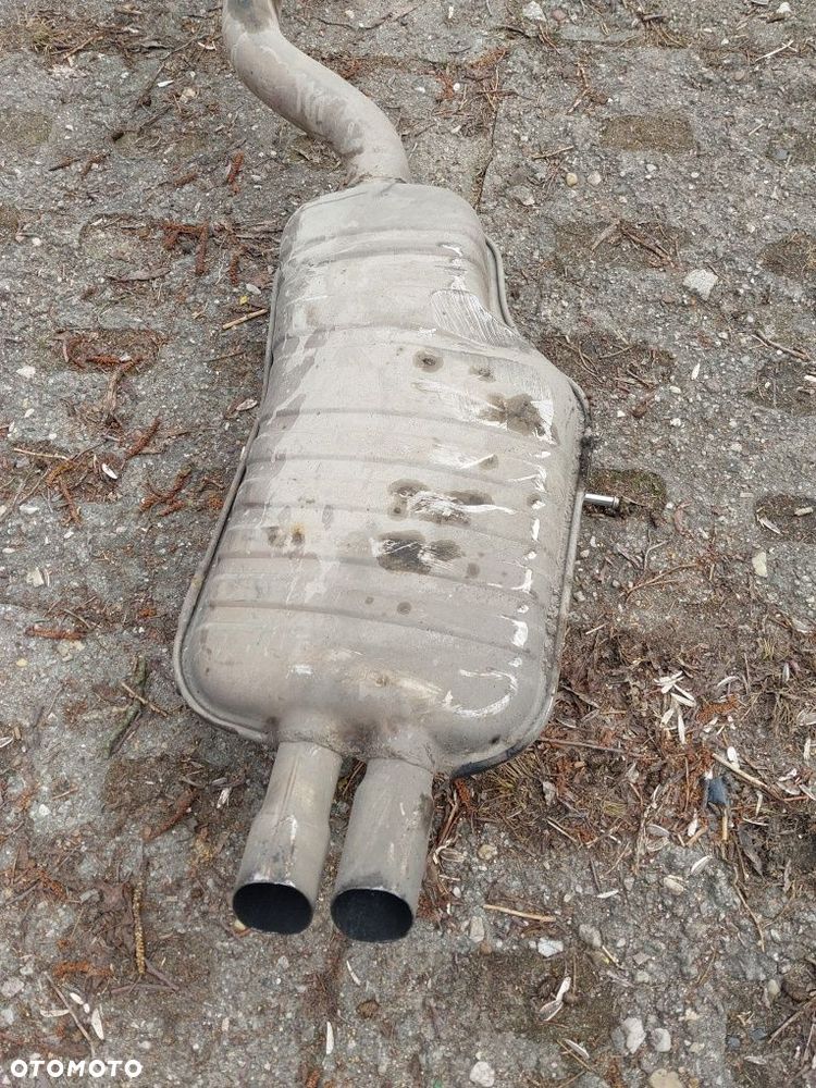 Tłumik wydech końcowy środkowy bmw e 46 e46 2.0 benzyna 320i 2.2 CI R6 - 2