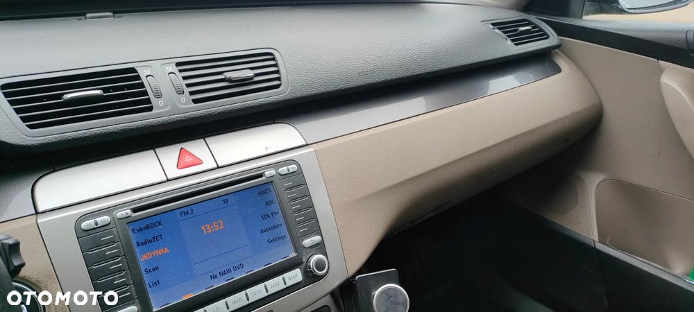 Volkswagen Passat 1.9 TDI Comfortline - 10