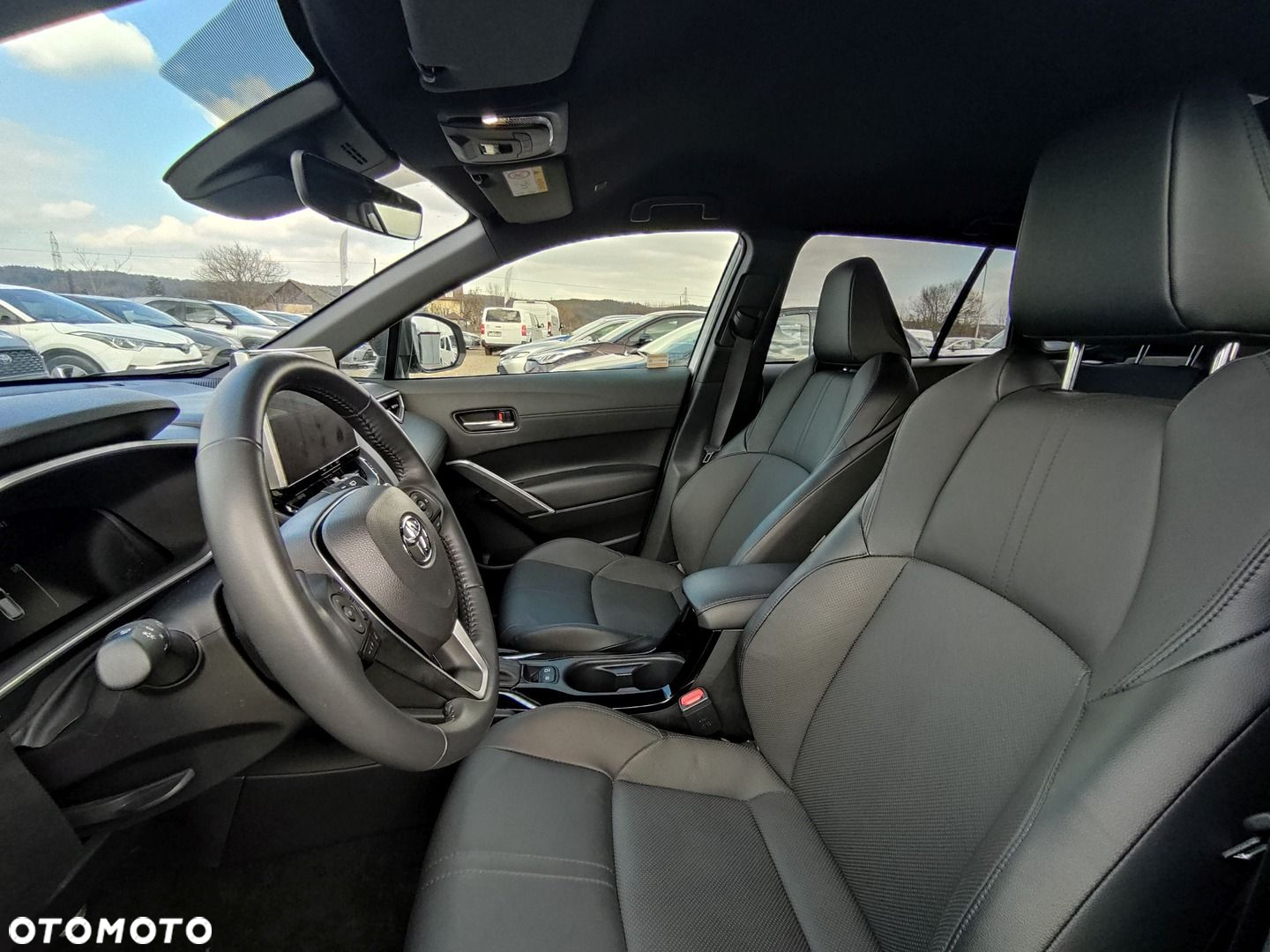 Toyota Corolla Cross - 11