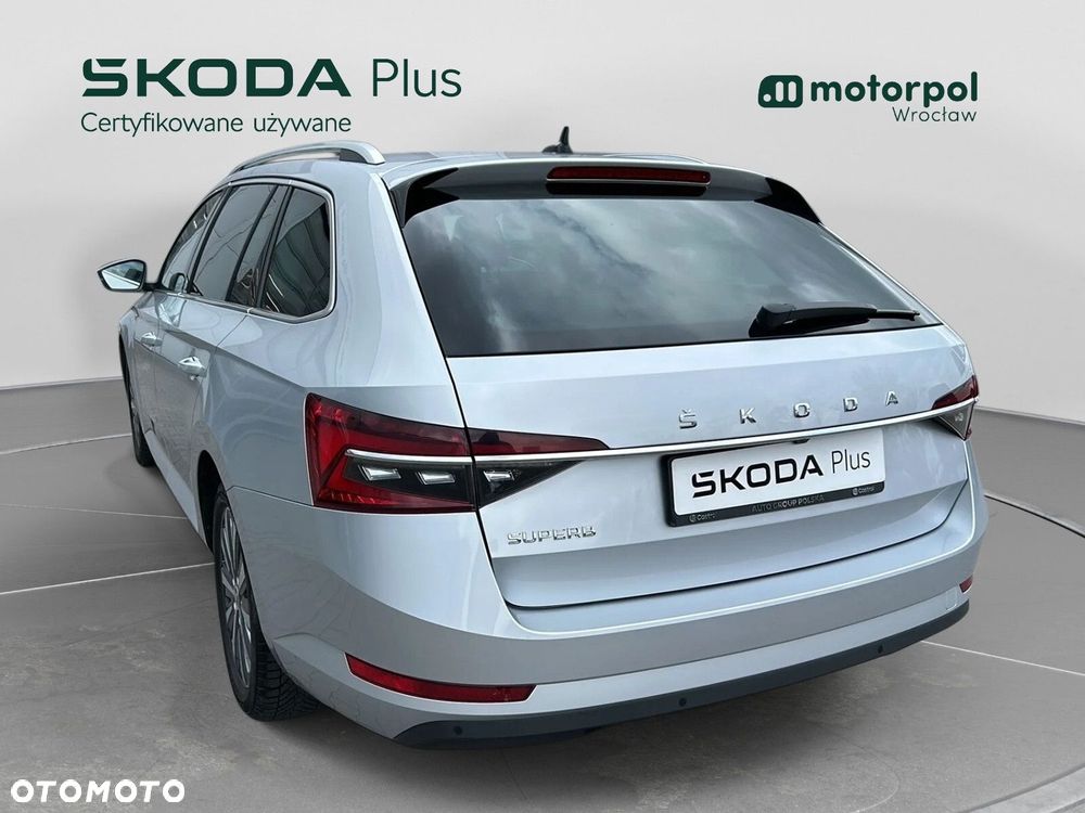 Skoda Superb 2.0 TSI Style DSG - 2
