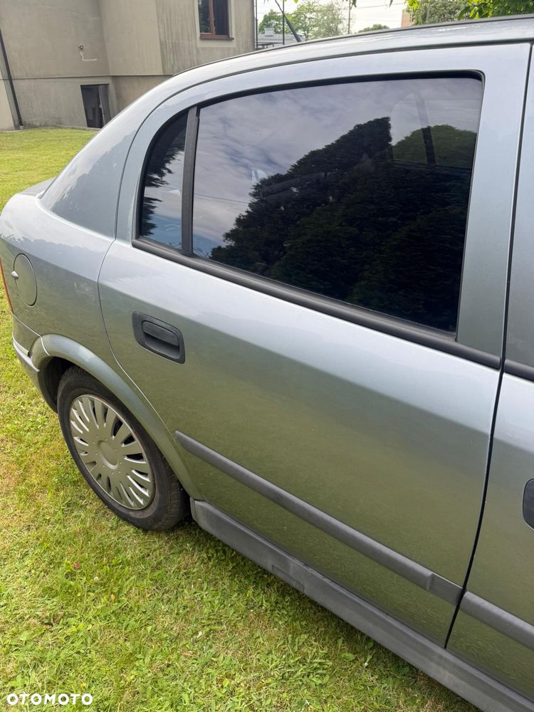 Opel Astra - 8