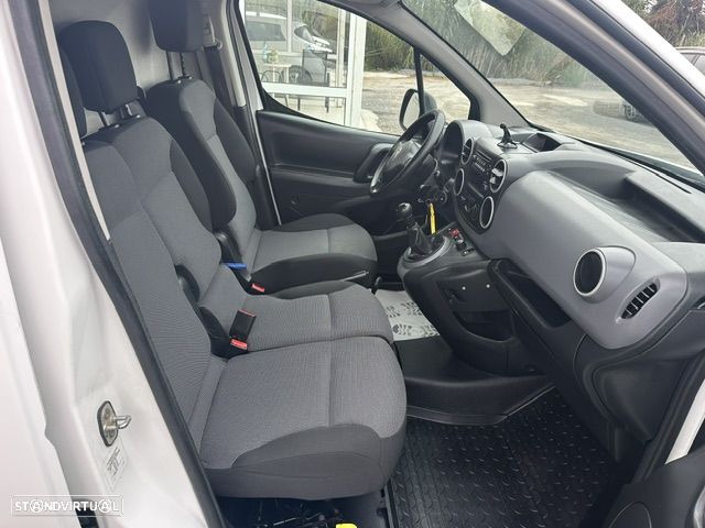 Citroën BERLINGO 3 LUGARES 100 CV - 14