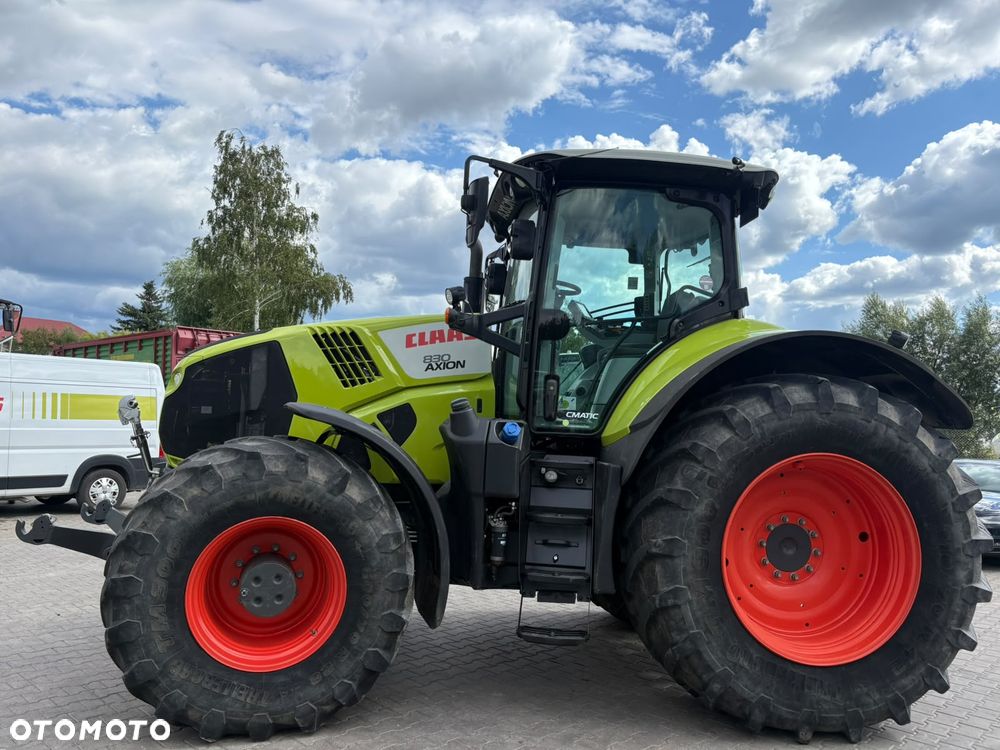 Claas AXION 830 CMATIC - 9