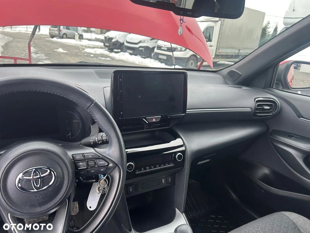 Toyota Yaris Cross Hybrid 1.5 Comfort - 16