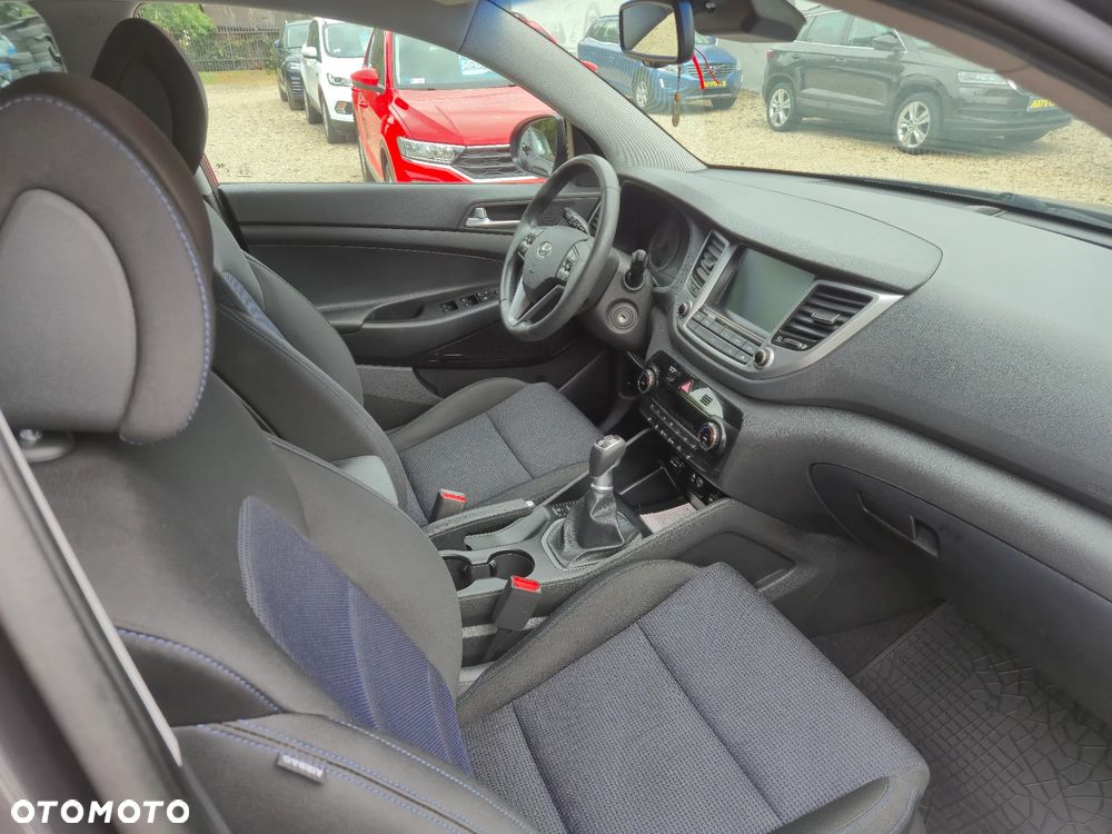 Hyundai Tucson 1.7 CRDI BlueDrive Style 2WD - 18
