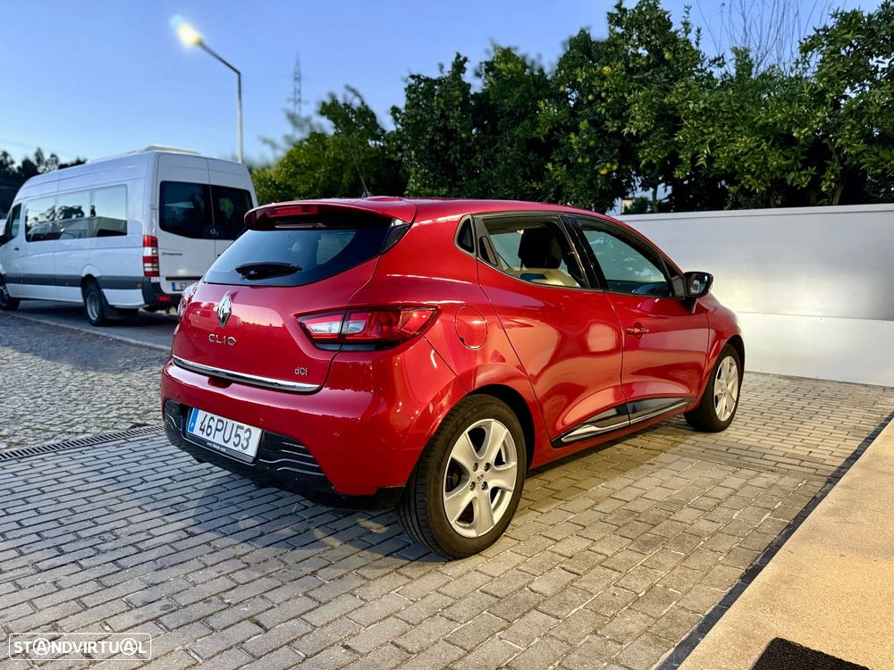 Renault Clio 1.5 dCi Dynamique S - 6