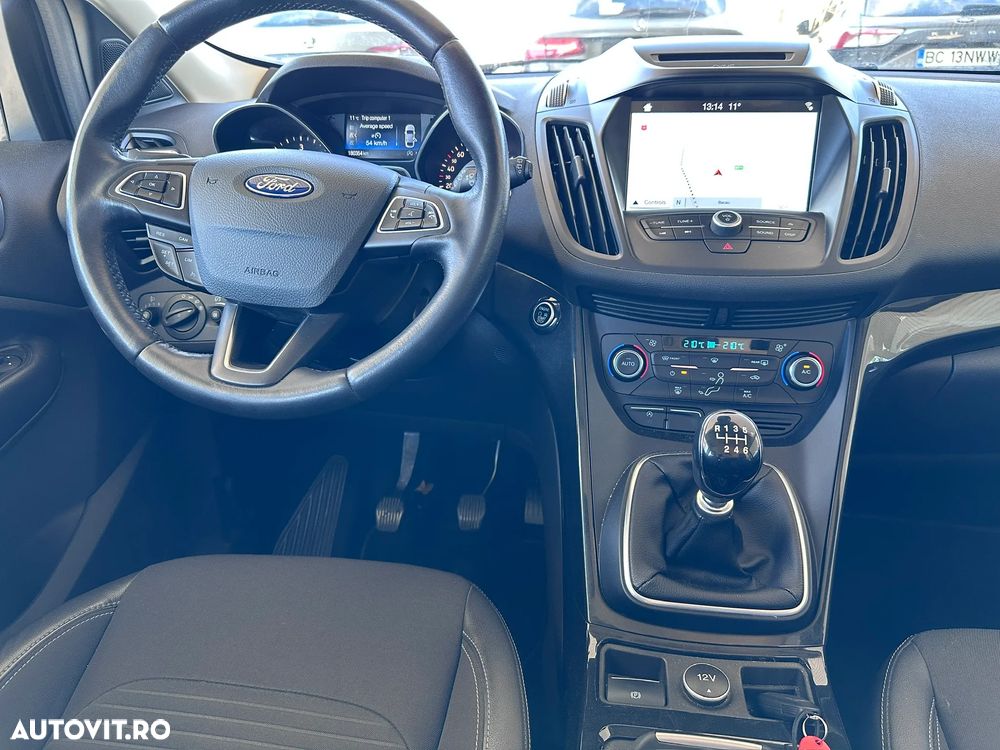 Ford Kuga 2.0 TDCi 4WD ST-Line - 8