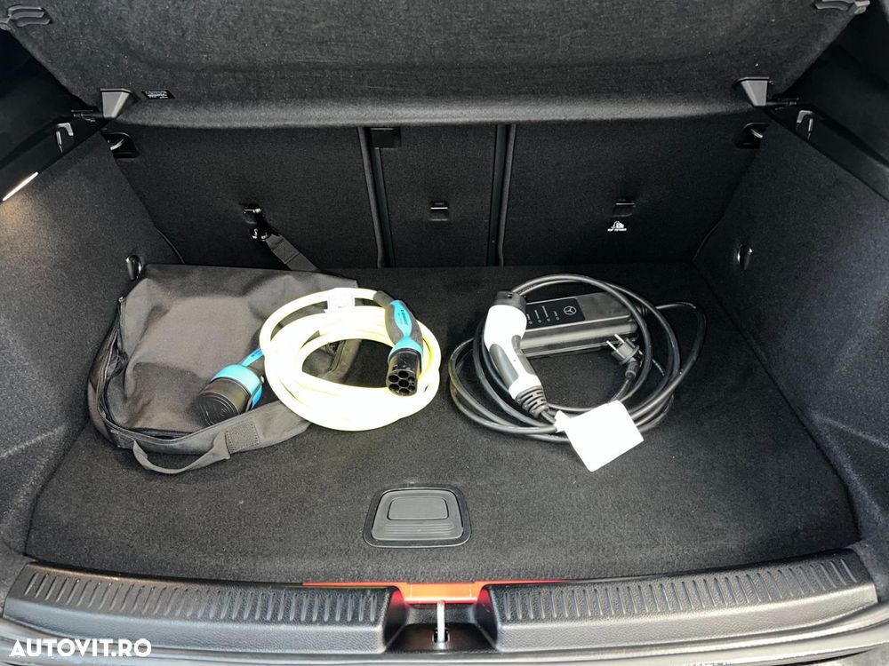 Mercedes-Benz A 250 - 36