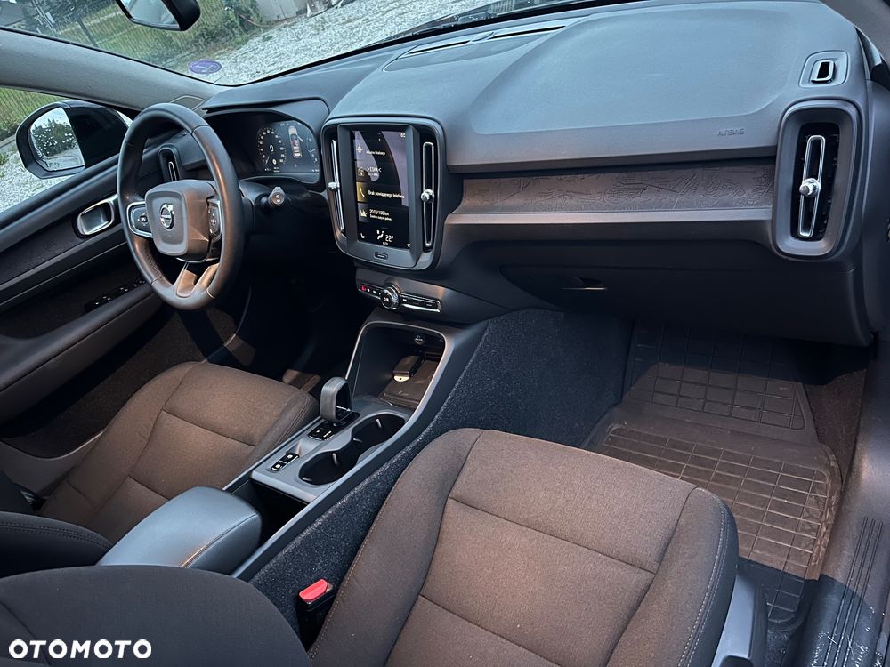 Volvo XC 40 T2 Core - 8