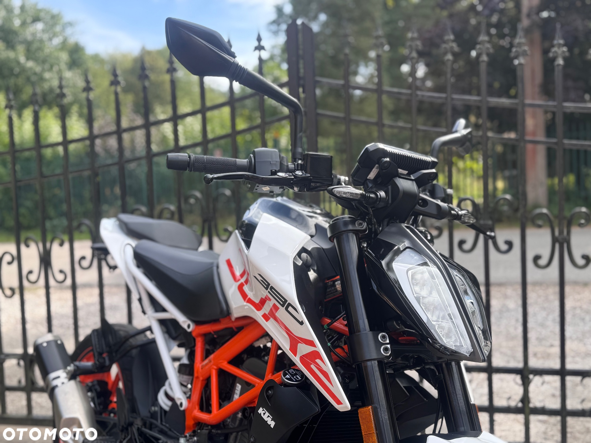 KTM Duke - 11