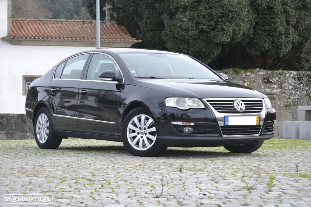 VW Passat 2.0 TDI Confortline - 6