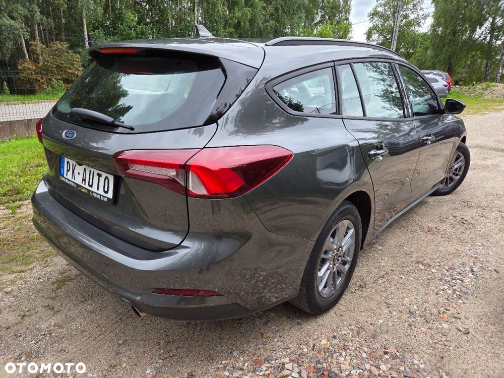 Ford Focus 1.5 EcoBlue Start-Stopp-System TITANIUM - 31