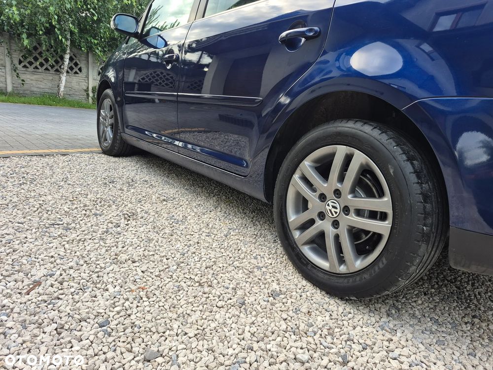 Volkswagen Touran 1.9 TDI - 17