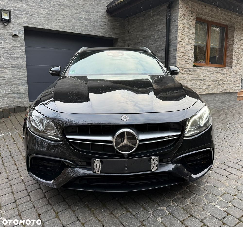 Mercedes-Benz Klasa E AMG 63 S 4Matic+ 9G-TRONIC - 15
