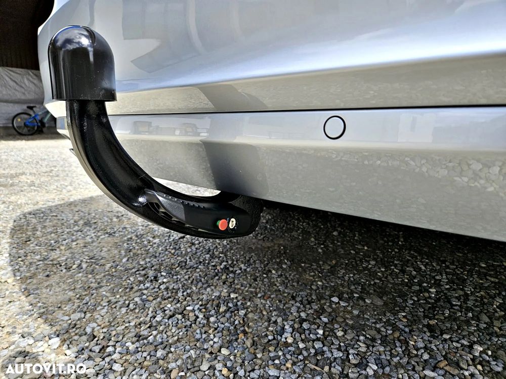 Skoda Superb 2.0 TDI Elegance - 27