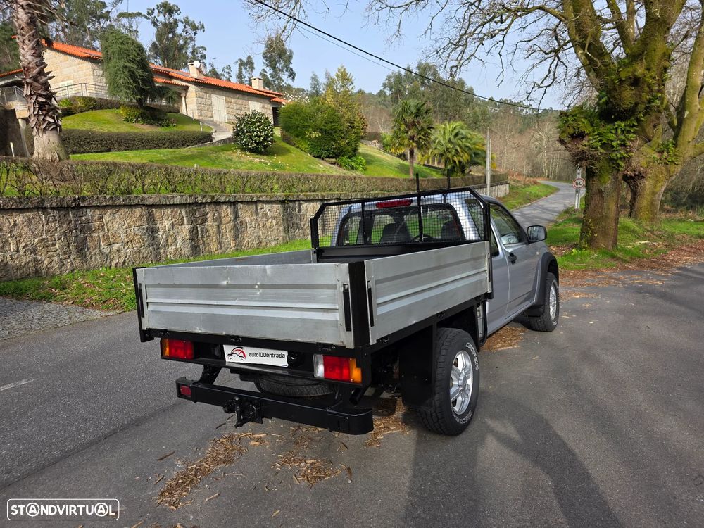 Isuzu D-Max 2.5 DTi CL 4WD L4 CM - 2