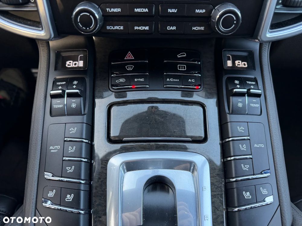 Porsche Cayenne S Tiptronic S - 16