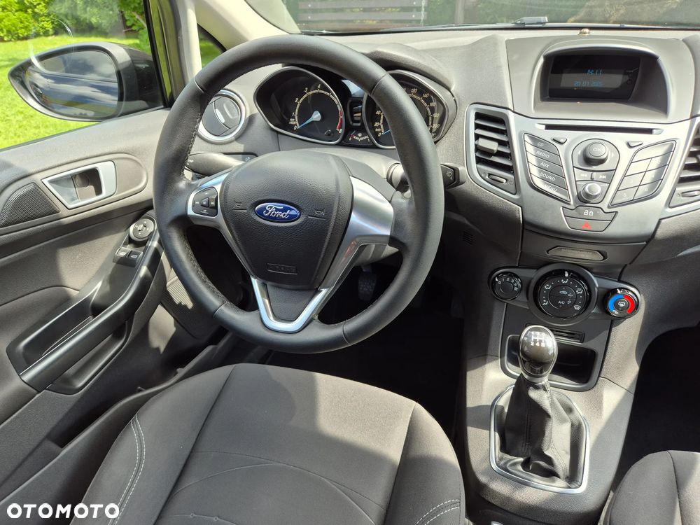 Ford Fiesta 1.4 Trend EU5 - 13