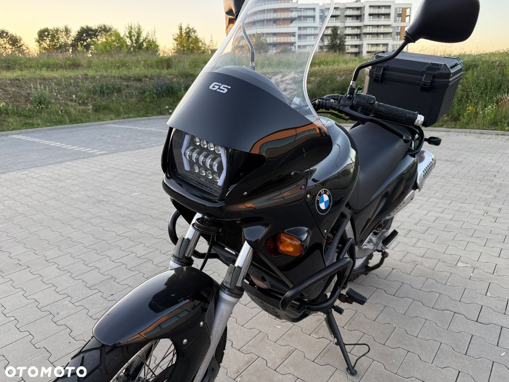 BMW F - 3