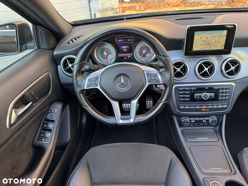 Mercedes-Benz GLA 200 (CDI) d 4Matic 7G-DCT AMG Line - 25