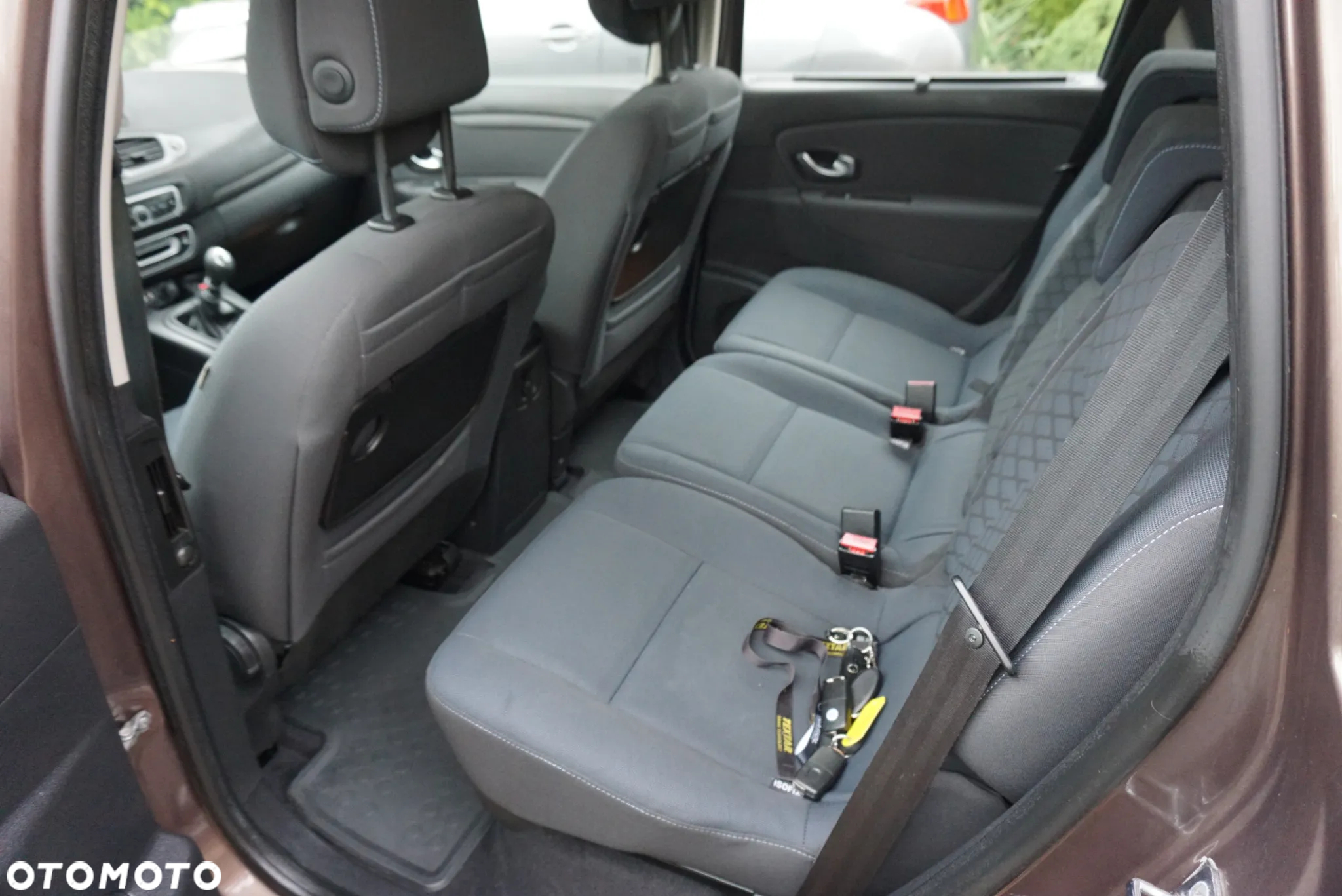 Renault Scenic 1.6 16V 110 Expression - 22