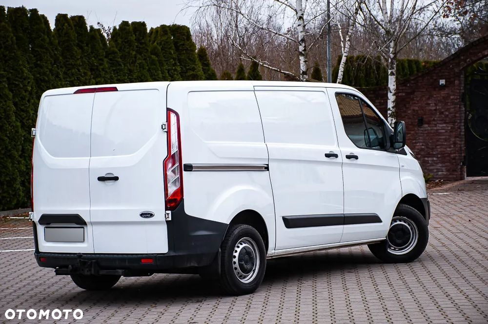 Ford TRANSIT CUSTOM - 15