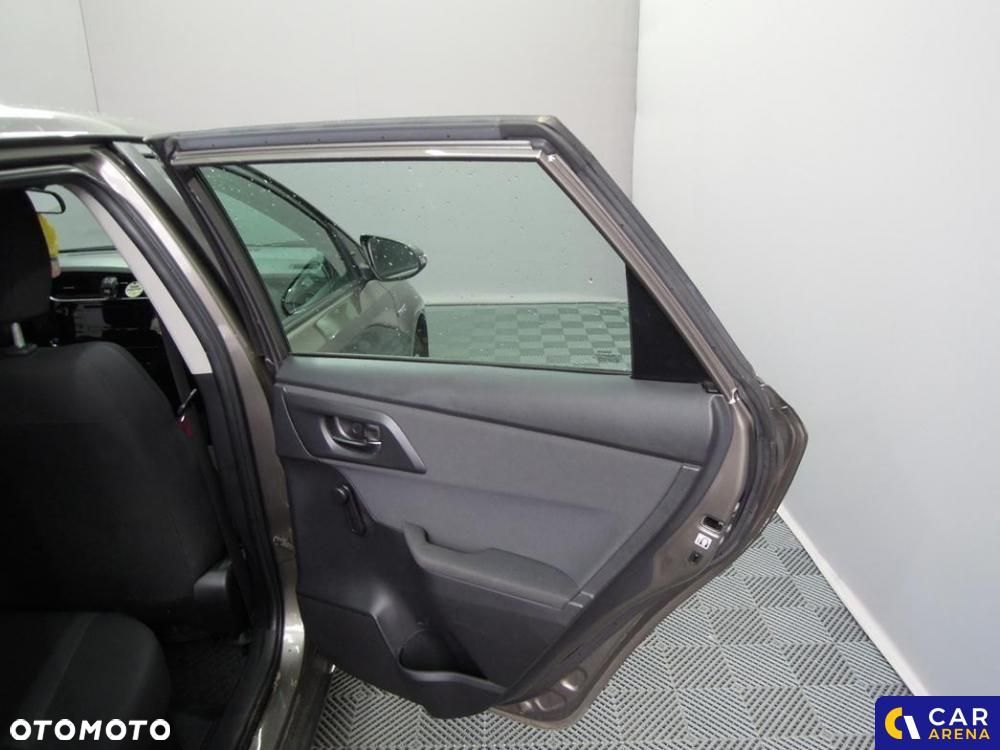 Toyota Auris - 23
