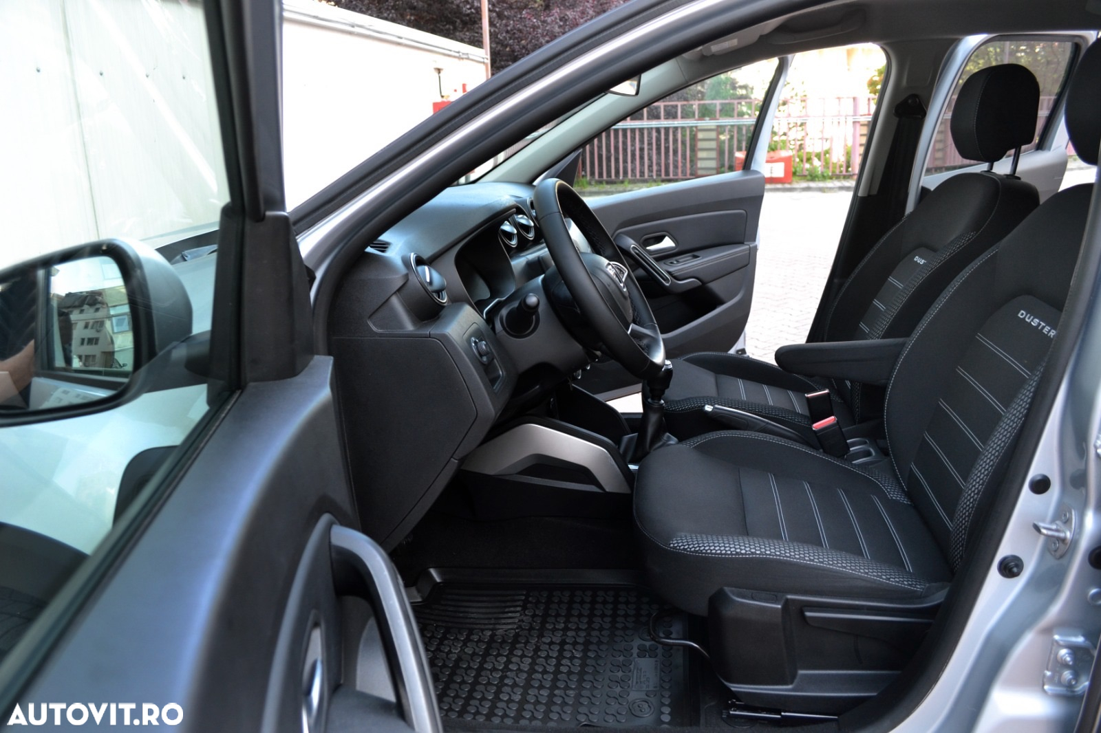 Dacia Duster TCe 130 GPF Prestige jante 17" - 15