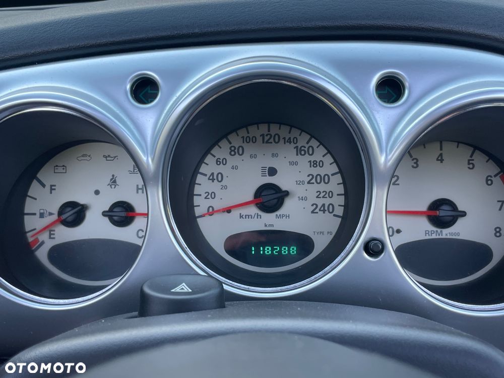 Chrysler PT Cruiser 2.4 Limited - 38