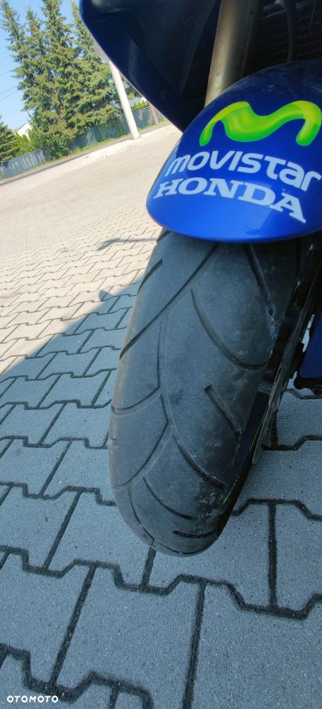 Honda CBR - 7