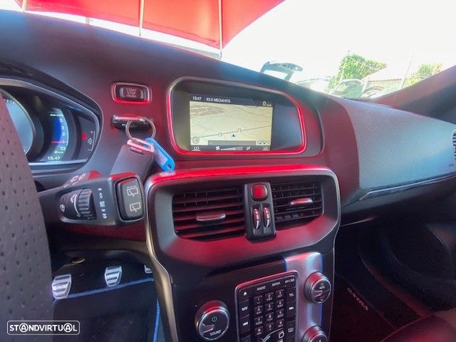 Volvo V40 1.6 D2 Eco R-Design - 10
