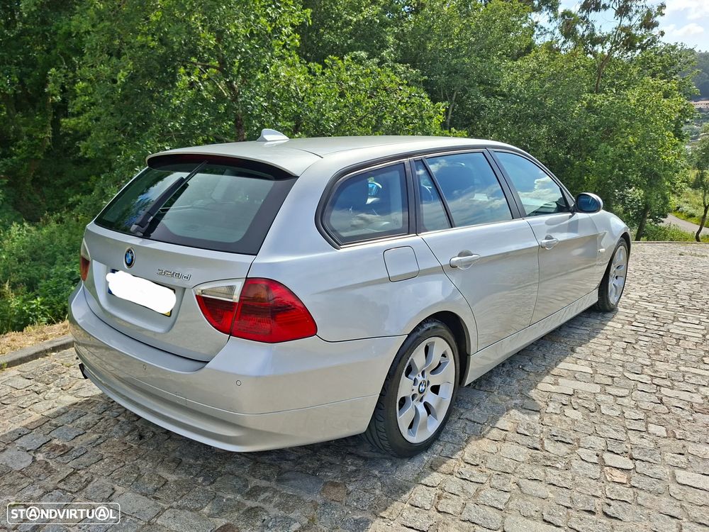 BMW 320 d Sport - 6