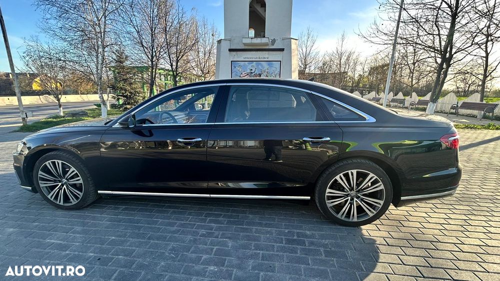 Audi A8 - 5