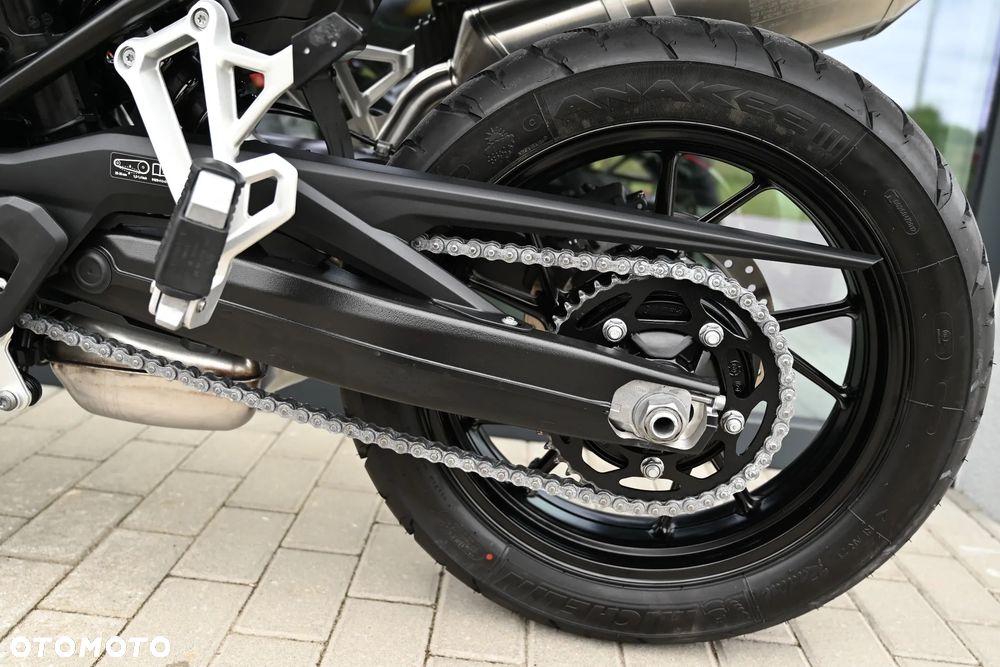 BMW GS - 25
