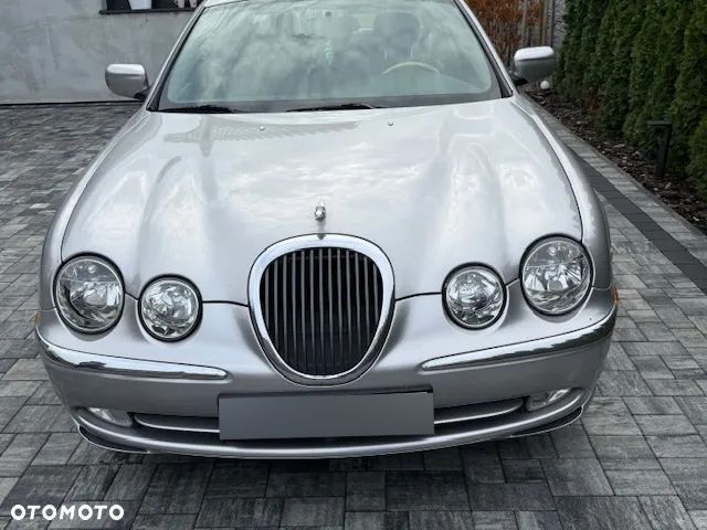 Jaguar S-Type - 2