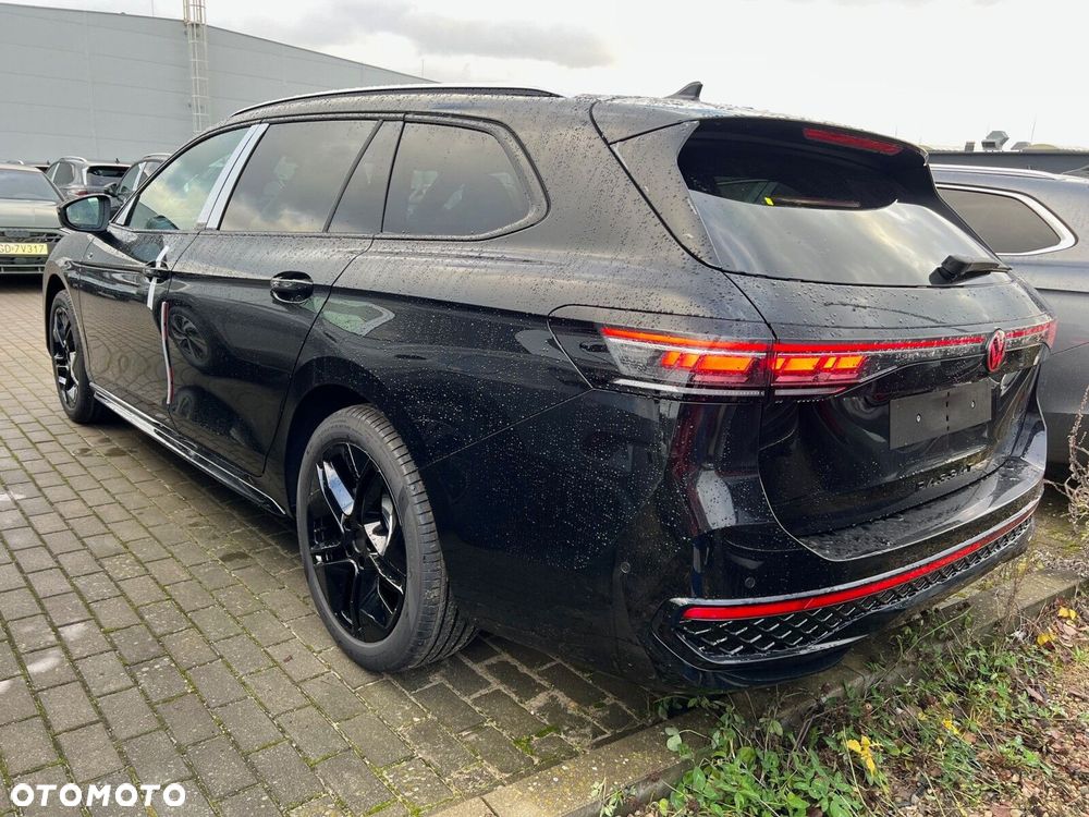 Volkswagen Passat - 4